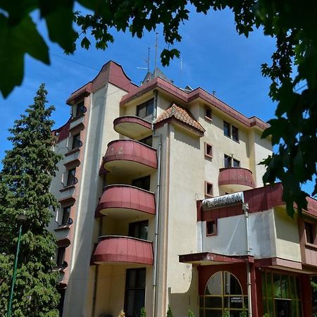 Hotel Resava デスポトヴァツ エクステリア 写真